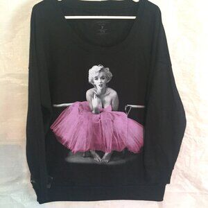 Marilyn Monroe Sweatshirt Black Size 2